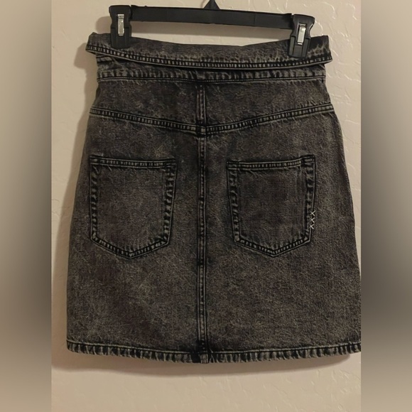 scotch soda Seasonal fold over black denim skirt with wash effects Size XS - Picture 6 of 7